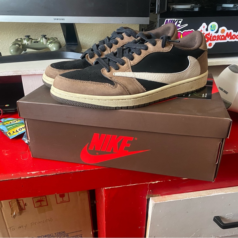 travis scott jordan 1